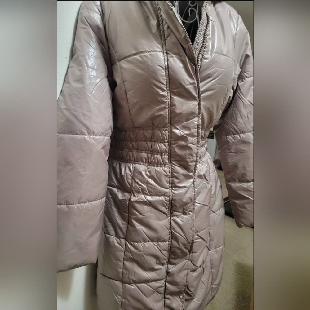 Womans Winter Jacket - Picture 5 of 9